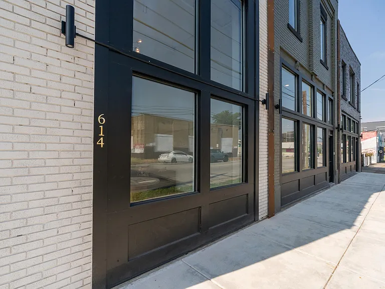 614 E Main St #205 — Photo 17