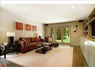 4th image of 3100 Arrowhead Dr