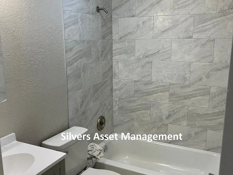 5026 30th St W #5026 — Photo 12