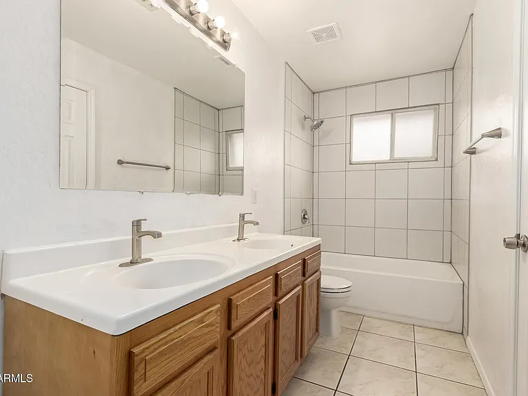 3613 S Kenneth Pl — Photo 13