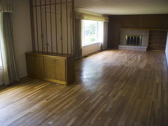 Great hardwood floors