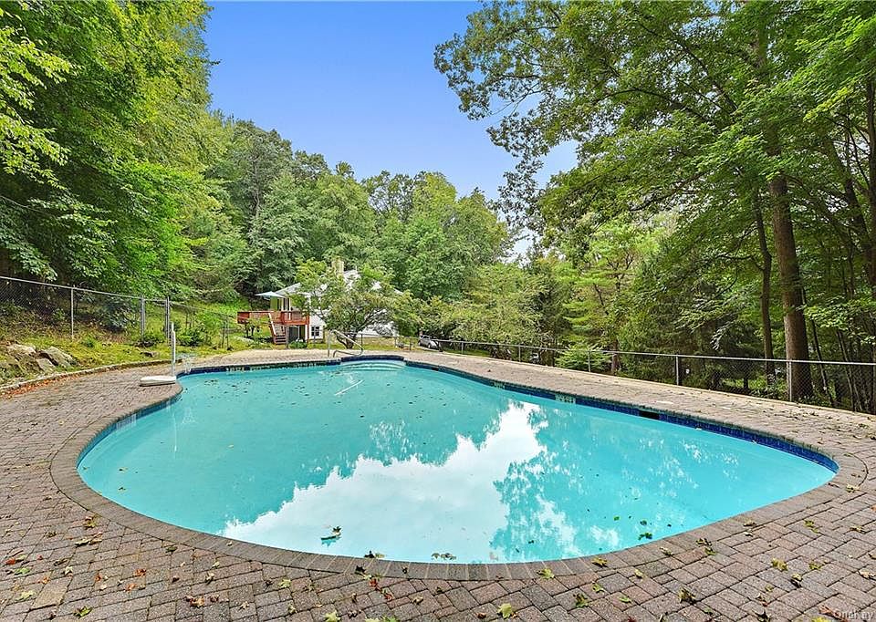 214 Greenwich Road, Bedford, NY 10506 Zillow