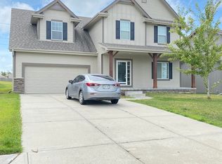 17025 Centennial Rd, Omaha, NE 68136