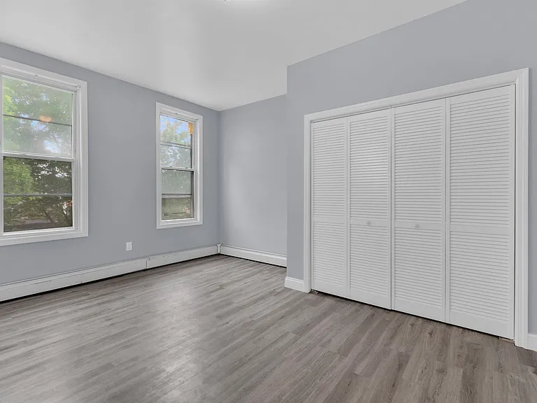 149 Bowers St #3 — Photo 11