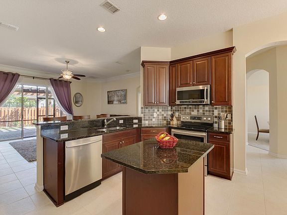 5th image of 13865 Asher Cove Ct