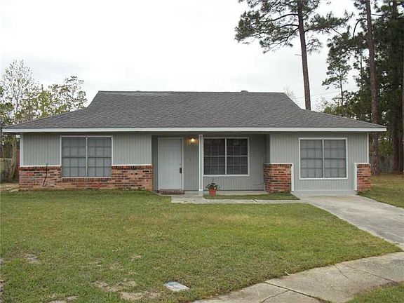 4th image of 1901 Hempstead Dr
