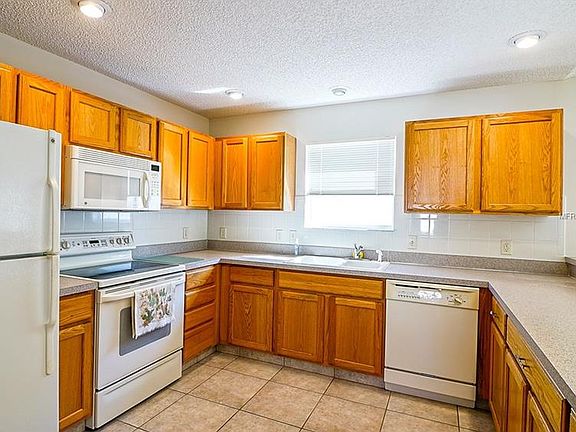 4th image of 7560 SE 171st Horseshoe Ln