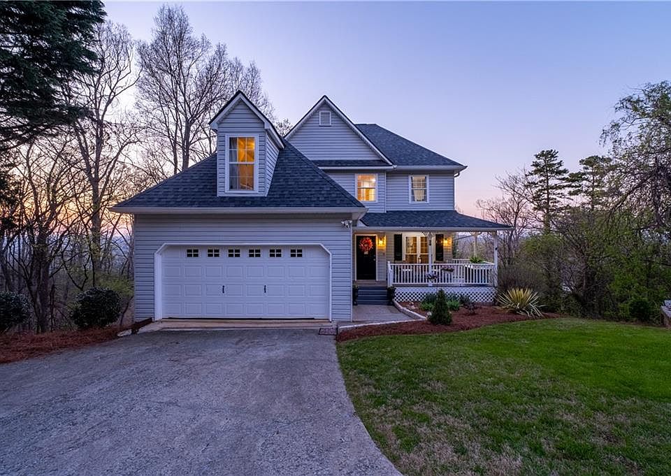 1st image of 28 Mountain Trail Ct SW
