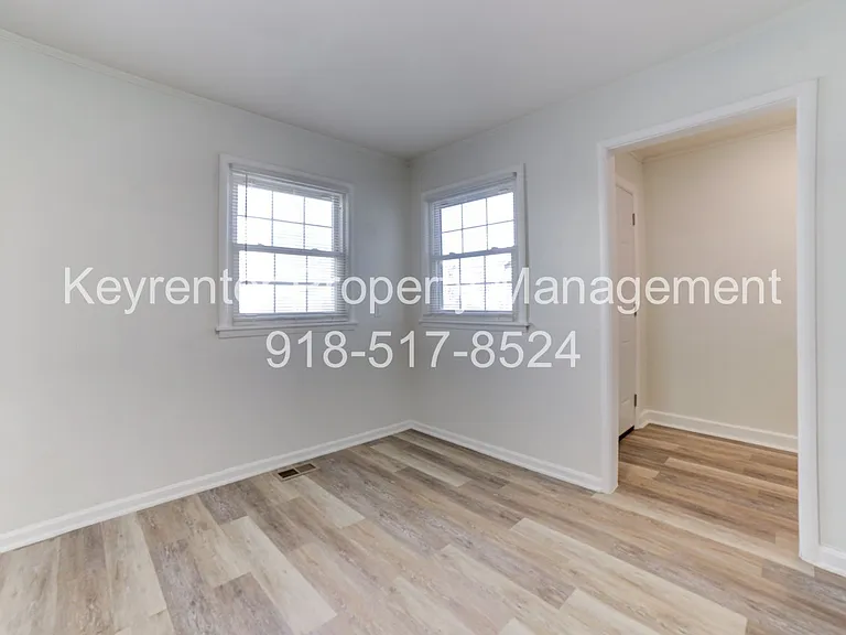 3743 W 42nd Pl — Photo 18