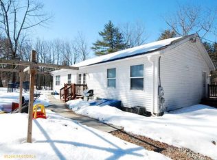 323 Lewiston Rd, New Gloucester, ME 04260