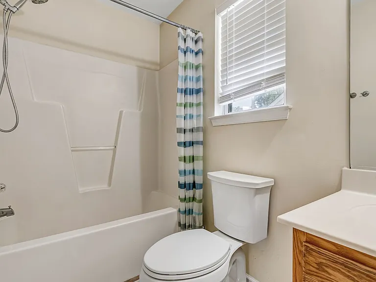 103 Mosel Ct — Photo 5