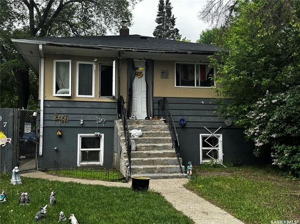 807 Weldon AVENUE, Saskatoon, SK S7M 2V3