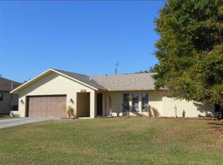 2902 SE 5th Ct, Cape Coral, FL 33904