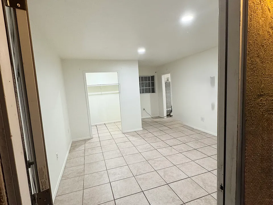 7936 Anza Dr
