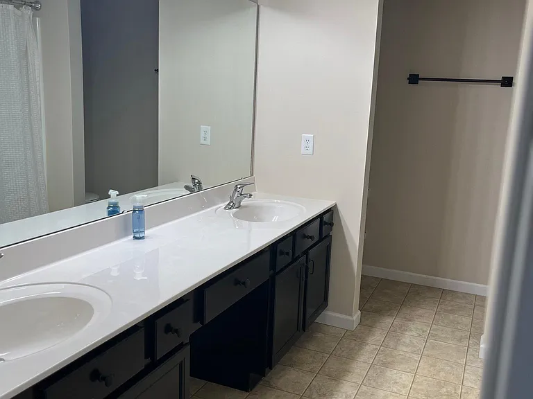 503 Springhurst Pkwy — Photo 14