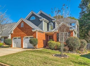 864 Ashfield Dr, Decatur, GA 30030