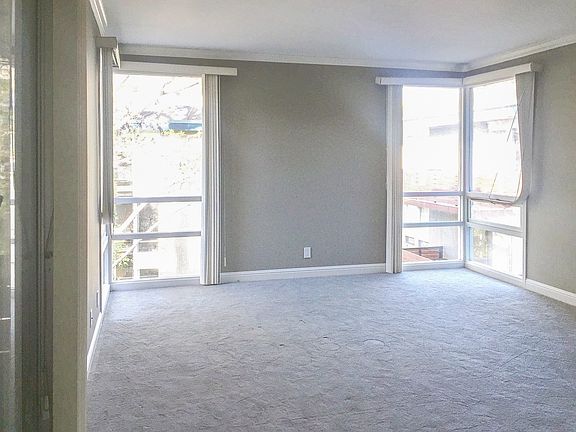 4th image of 2101 Carlmont Dr APT 309