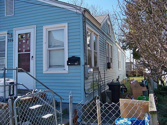 2nd image of 306 W Garfield Ave