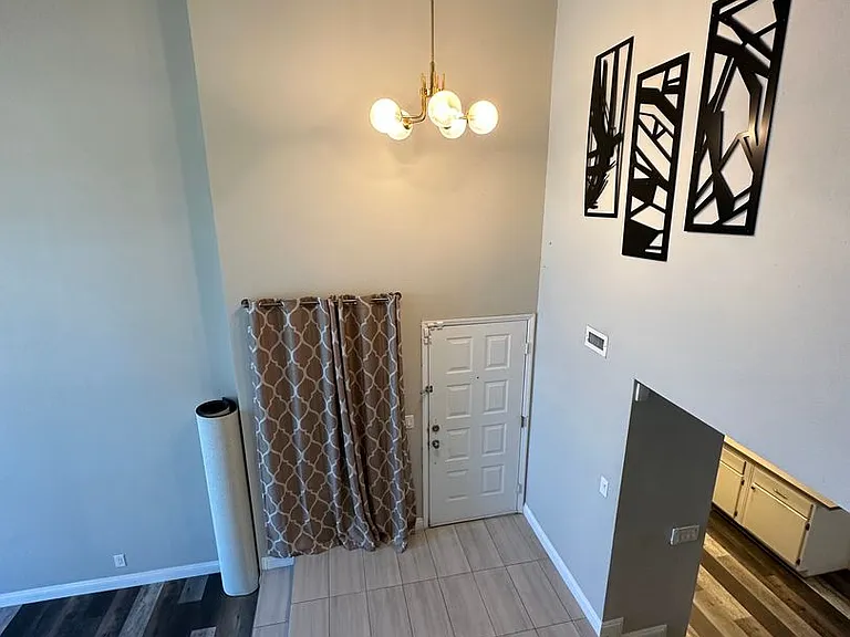 8633 Caribbean Ct — Photo 6