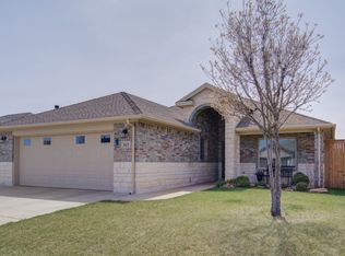 613 N 6th St, Wolfforth, TX 79382