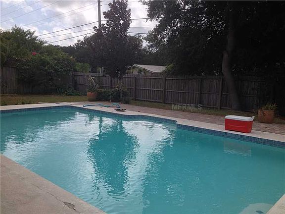 2nd image of 10890 Del Prado Dr W