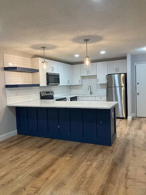 Royale Apartments