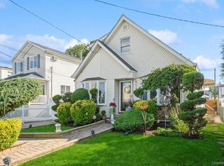 977 Third Avenue, Franklin Square, NY 11010
