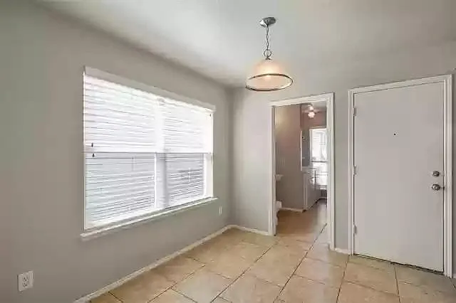 1316 Pine Ln — Photo 7