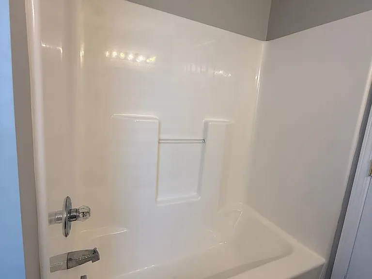 328 Ferguson St — Photo 25
