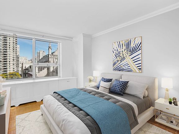 3rd image of 404 E 79th St APT 6F