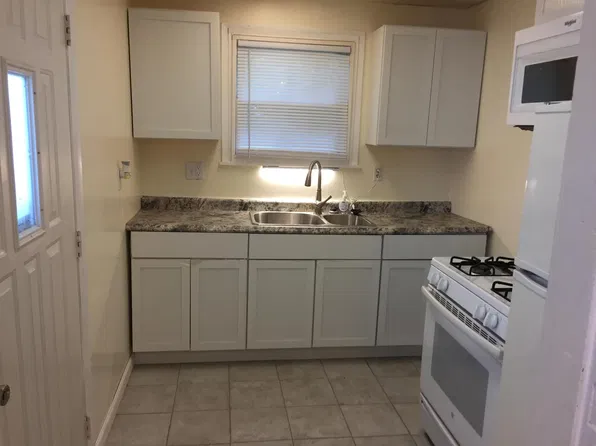363 E Hinman Ave, Columbus, OH 43207
