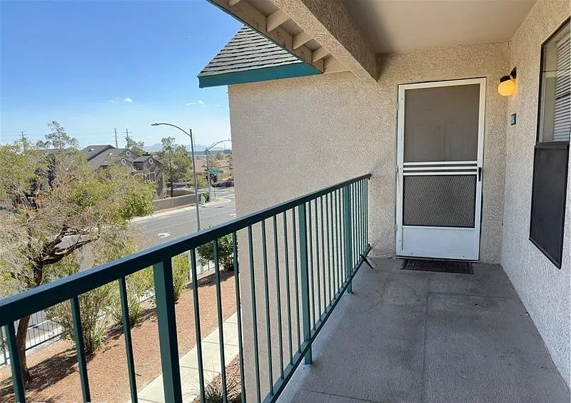 Courtesy List South Lindell Road 5251 unit 204 - 1 — Photo 2