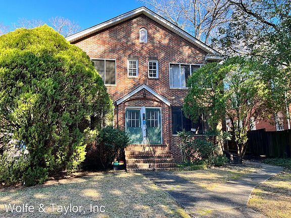 2nd image of 410 Waccamaw Ave APT 1