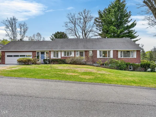 43 Coolidge Road, Amsterdam, NY 12010