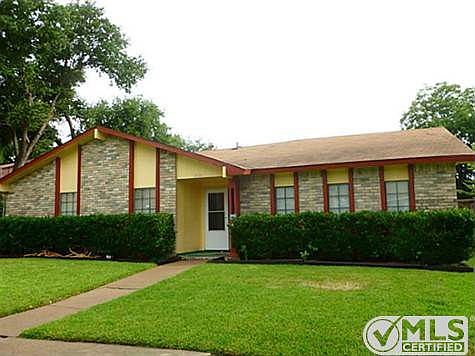 1st image of 3005 Housley Dr
