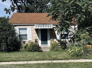 19335 Centralia, Redford, MI 48240