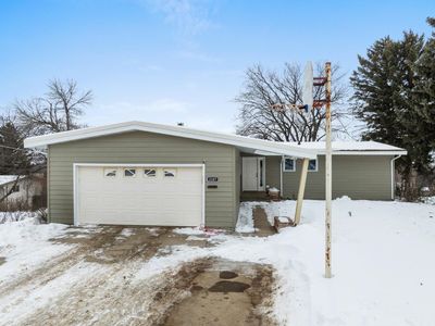 2107 11th Ave NW, Minot, ND, 58703