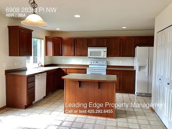 4th image of 6908 283rd Pl NW