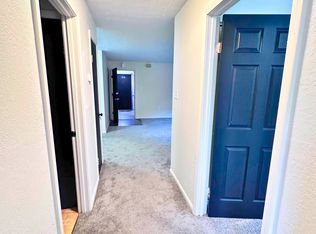 476 4th St APT 307, Beaver, PA 15009