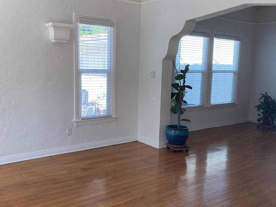 1st image of 835 N Citrus Ave #835