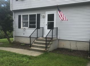 7 Ledgeland Dr, Mystic, CT 06355