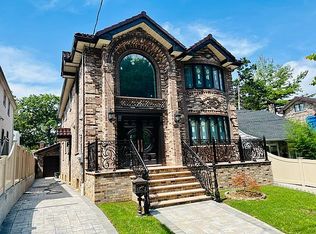 64-18 233rd St #1B, Oakland Gardens, NY 11364