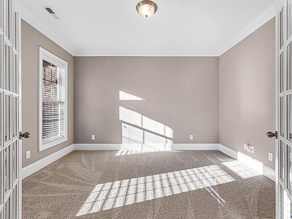 5th image of 7012 Jane Elizabeth Dr