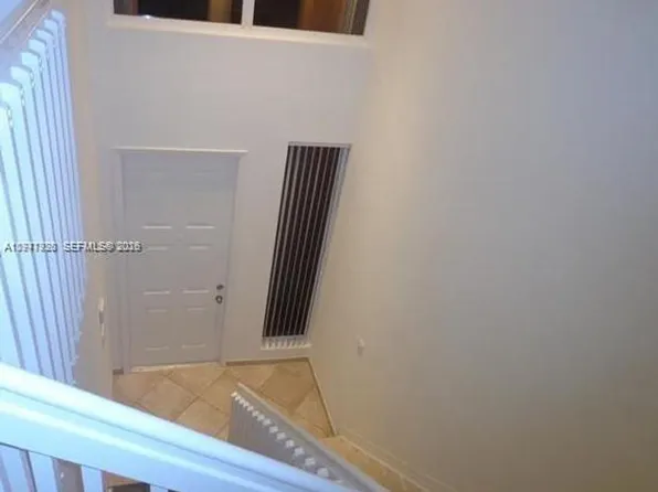 2218 NW 160th Ter, Pembroke Pines, FL 33028