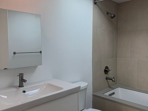4th image of 1641 Maltman Ave #1639-1/2
