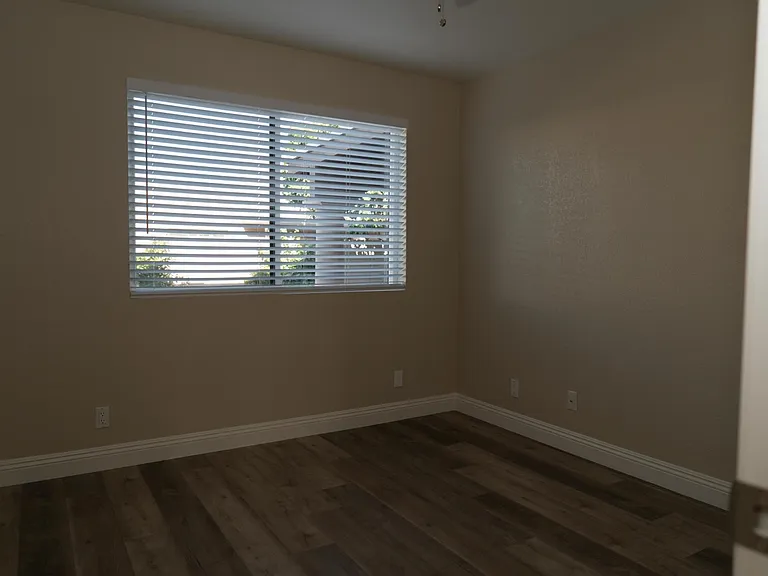 6661 N 78th Pl — Photo 17
