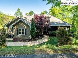 271 Deer Tracks Dr, Todd, NC 28684