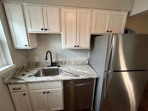 1219 Franklin Ave #1