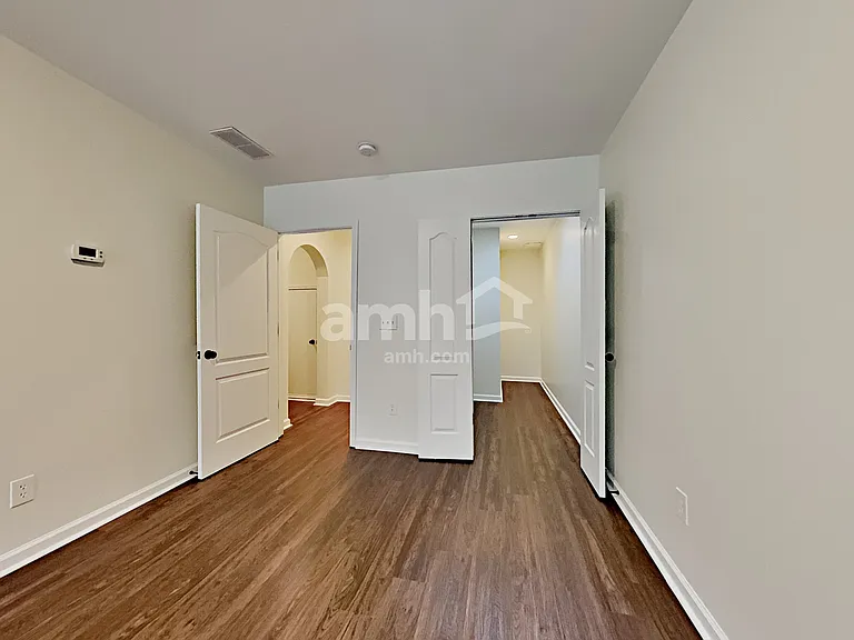 826 Durham Ct — Photo 19