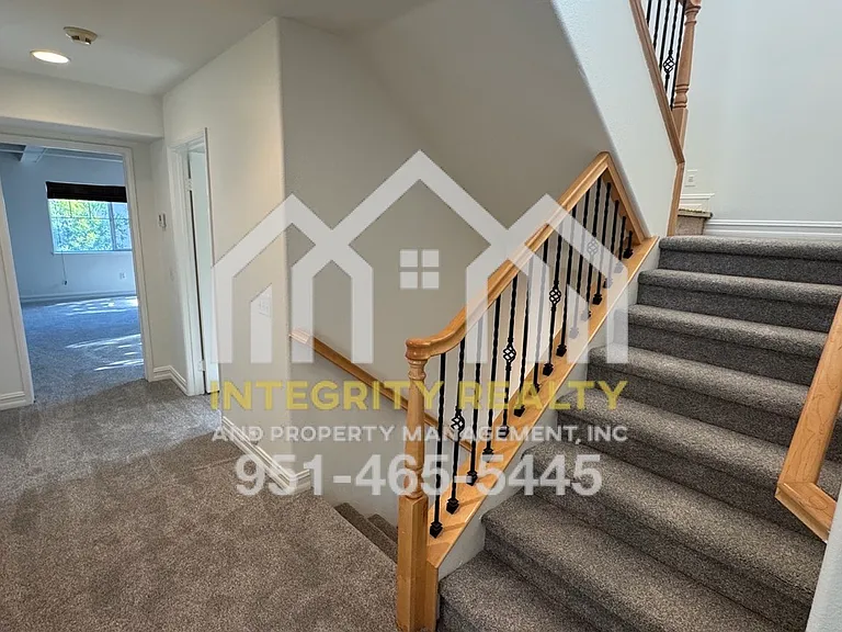 7986 Barnstormer Ct — Photo 11